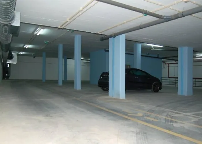 Modern 3 Bedroom Pool View. * Albufeira